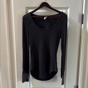 Womens Free People Black Long Sleeve Thermal Shirt Medium Snap Cuff Detail